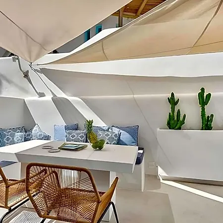 In Mykonos For 2 People * Mykonos Town